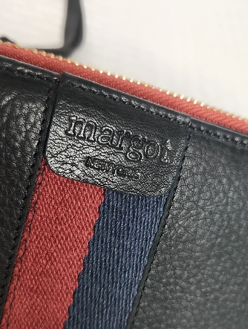 Margot New York Leather Wallet Wristlet‎